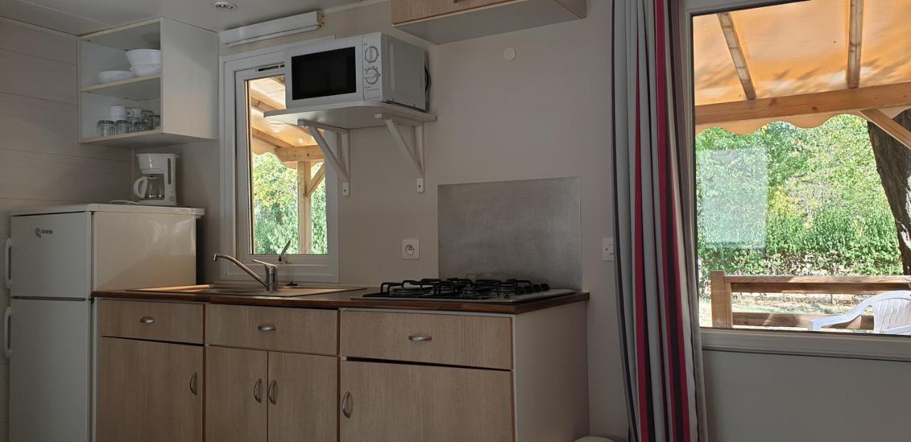 Camping Avec Piscine Et Riviere A Tournon Sur Rhone Ardeche Εξωτερικό φωτογραφία